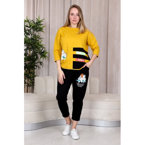 Костюм женский 