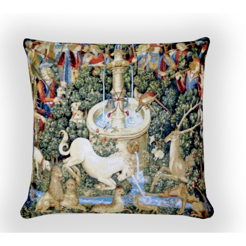 Гобеленовая Наволочка Гобеленовая Наволочка