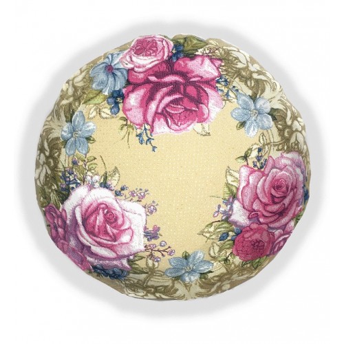 Гобеленовая подушка-игрушка  