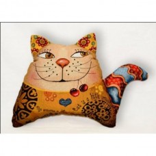 Гобеленовая подушка-игрушка  