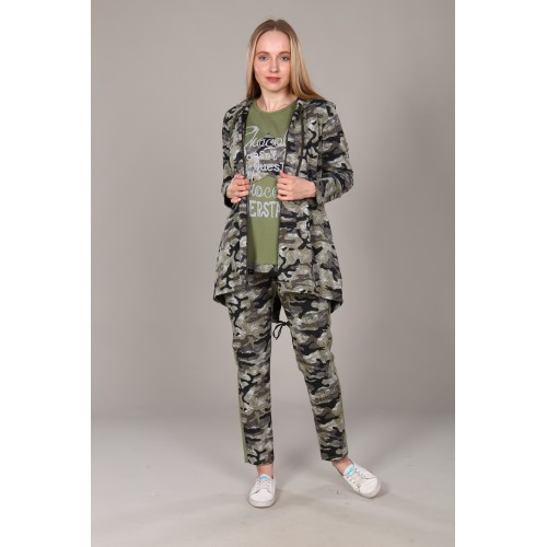 Костюм тройка 