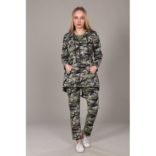 Костюм тройка 