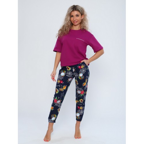 Костюм женский 