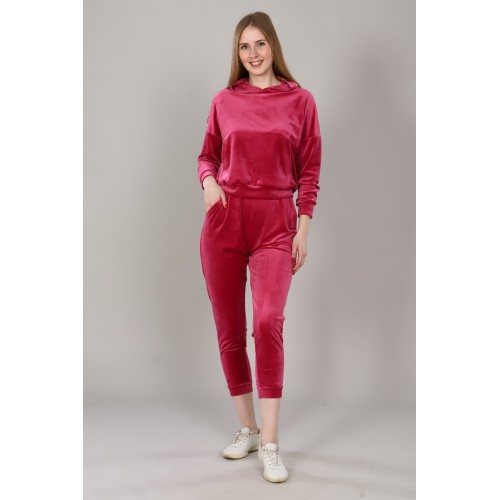 Костюм женский 